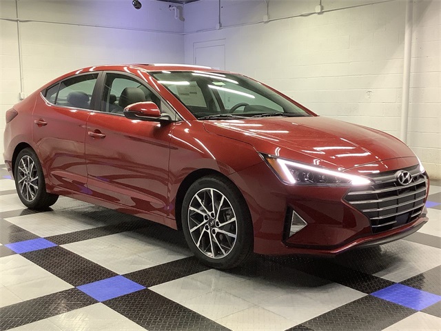 New 2020 Hyundai Elantra Limited 4D Sedan in South Charleston #20H16345 ...